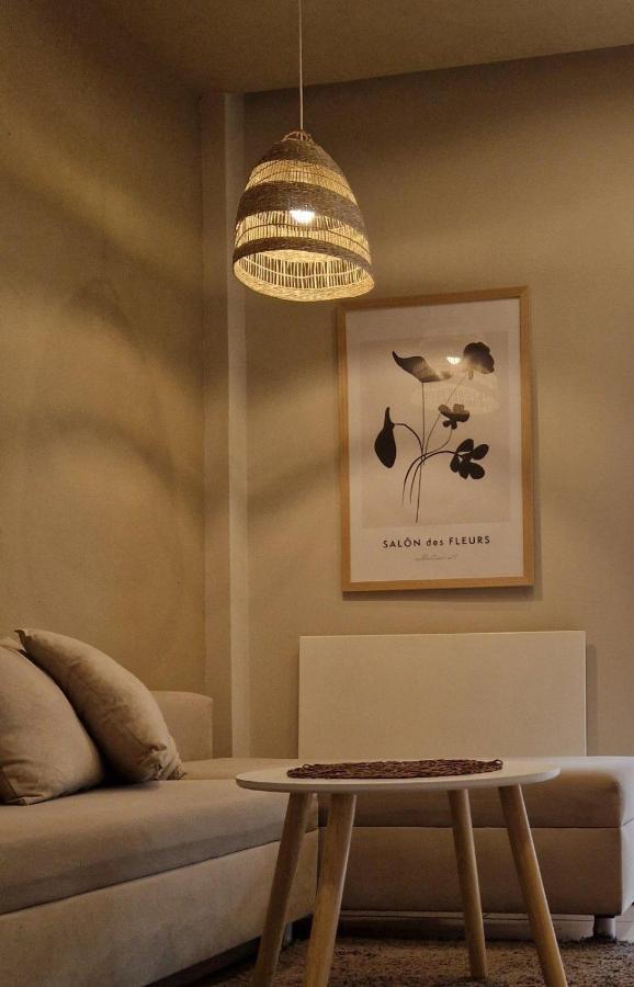Sea Stars Apartment 1 Peraía 외부 사진